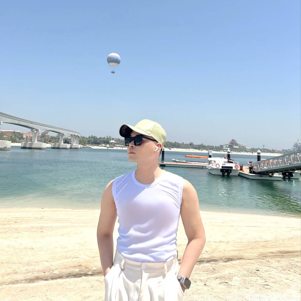 Uydagi ayollarning uy fotosurati