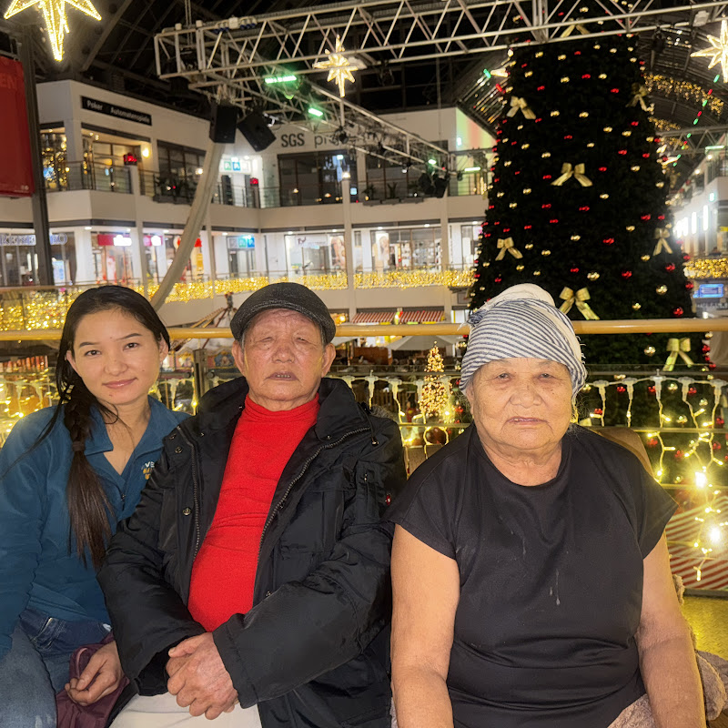 Family Sherpa