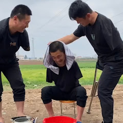 Sống Để Yêu Thương Official