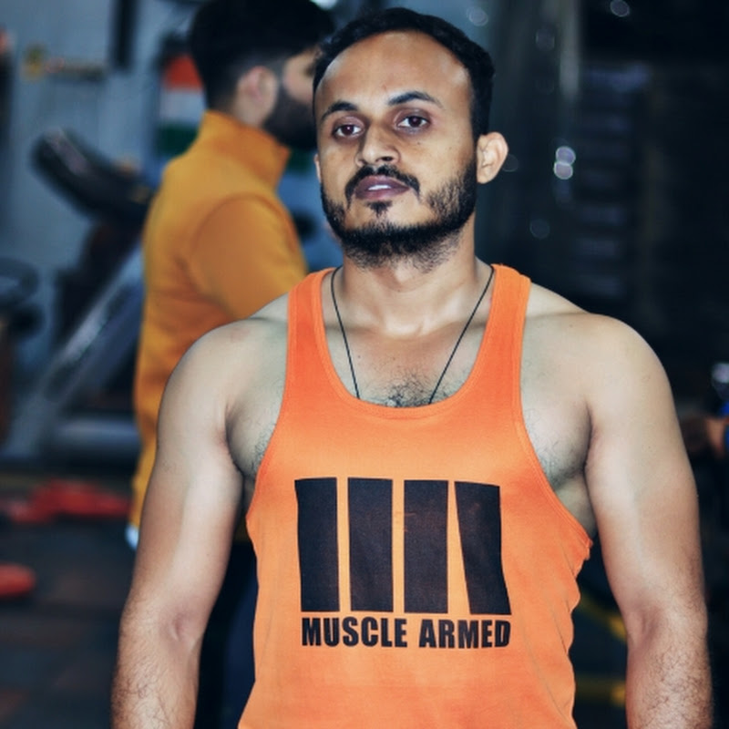 MuKhTaR AnEeS