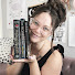 aPwKnnjOM9M-channel-avatar-Weirdo Book Club
