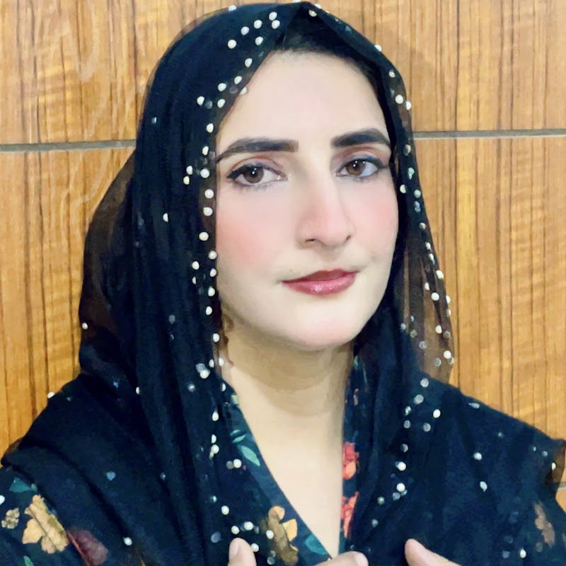 Ayesha Nazir Official
