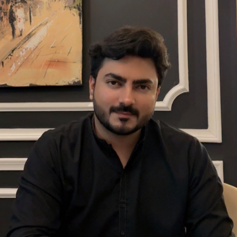 Hadis Khan