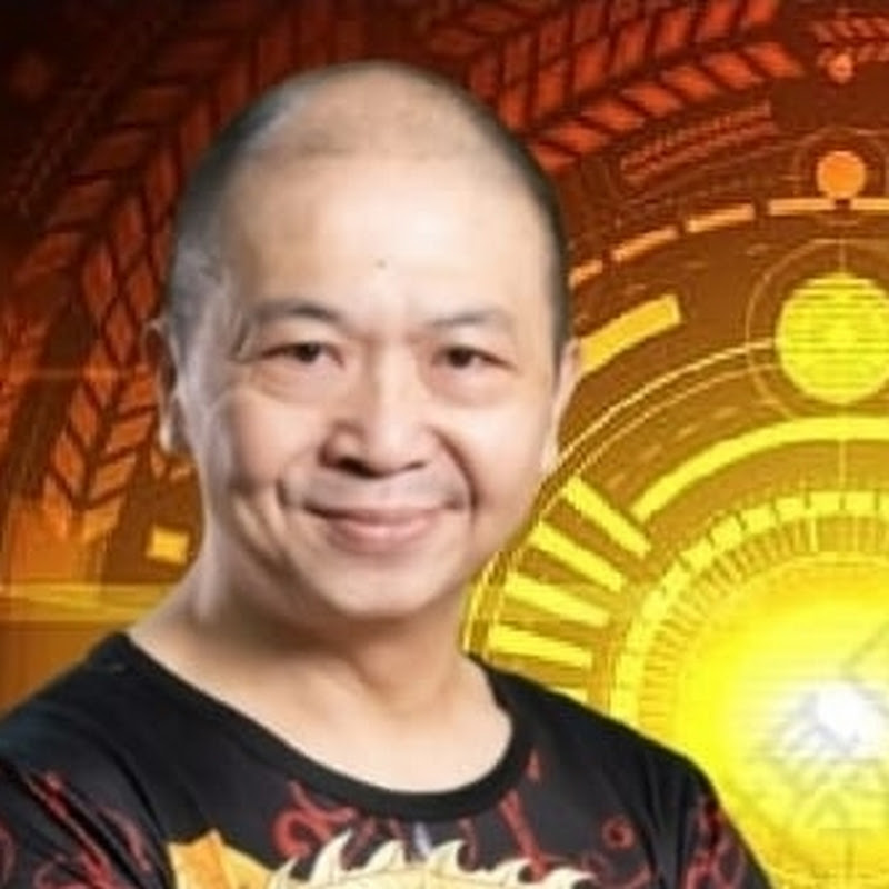 迎峰大師KenSir教你睇八字 Logo