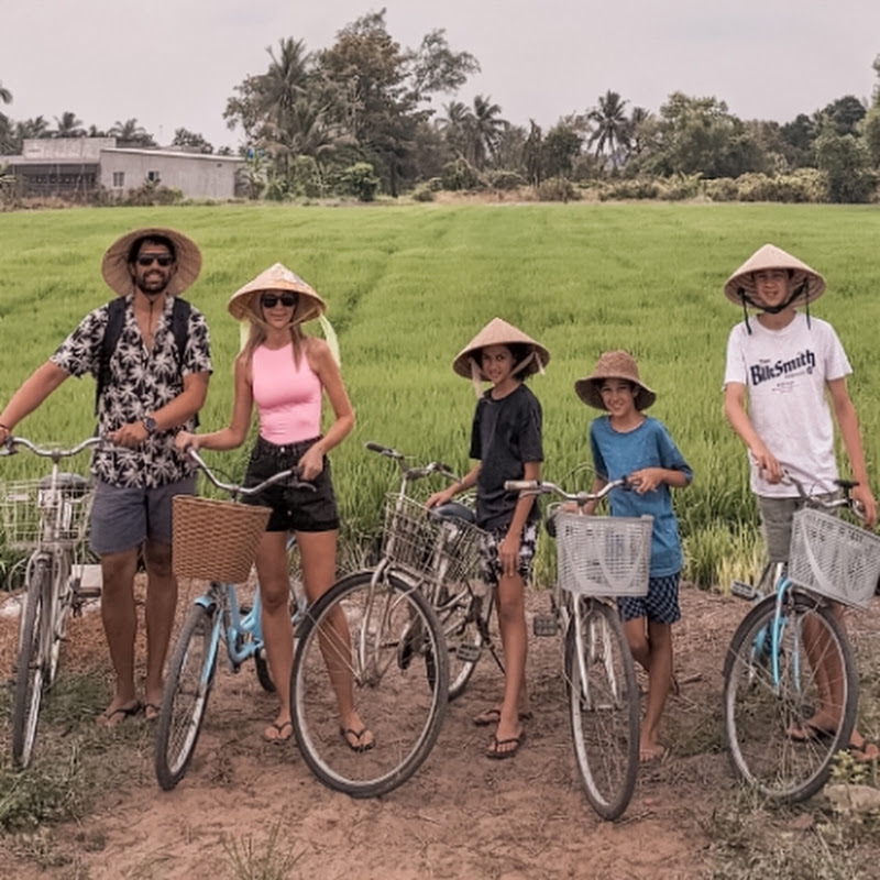 Sky Surfers Family Travel