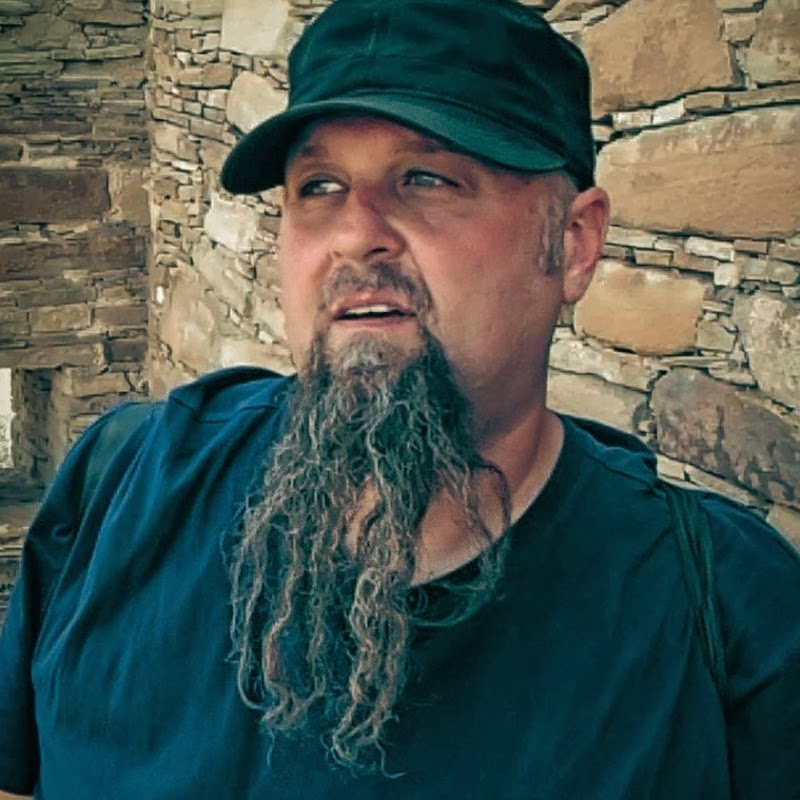 Brett Carstens