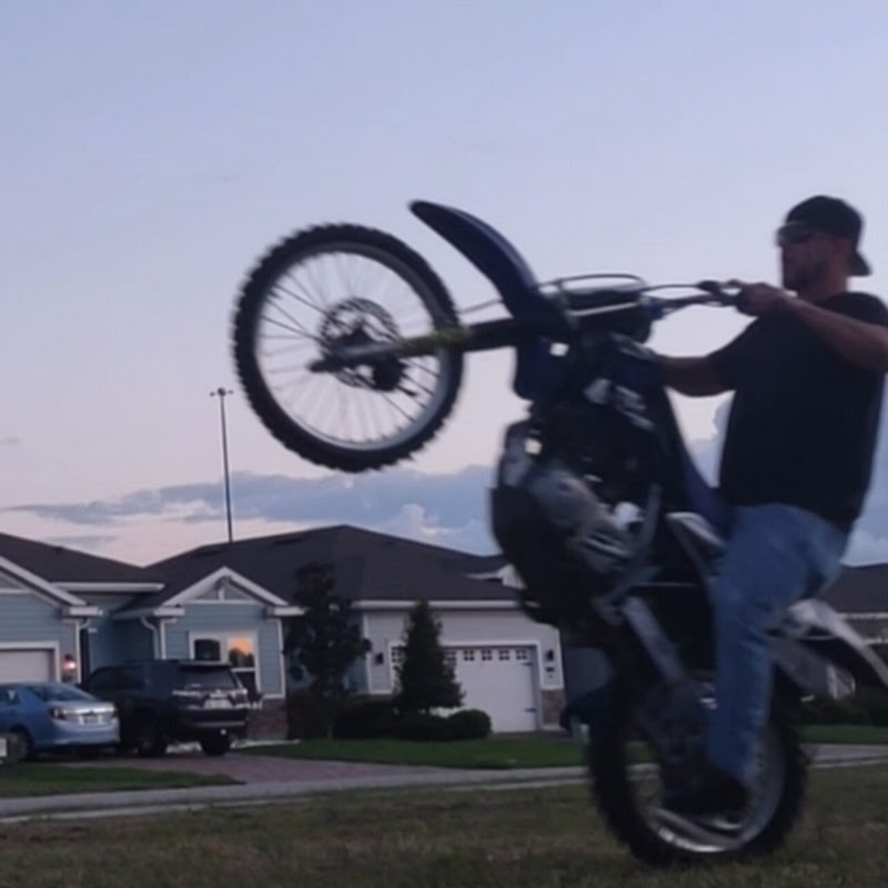  2 wheels Bobby 