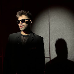 Adam Ďurica - Topic