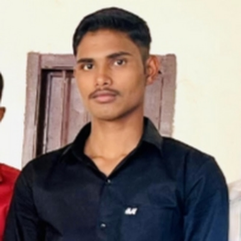 Hire Rohit mourya  — Lifestyle & Vlogs YouTube creator for sponsorships