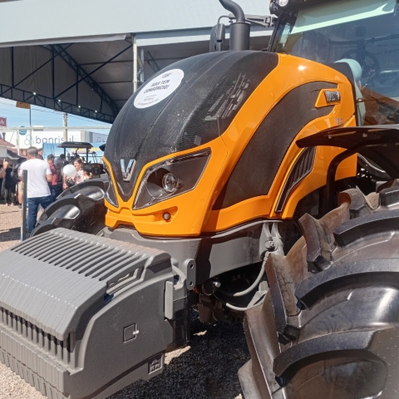 Hire luquinhagarmer — Van Life & RV Living YouTube creator for sponsorships