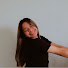 w1Dzn3Dv1hs-channel-avatar-Ashleigh Carlos