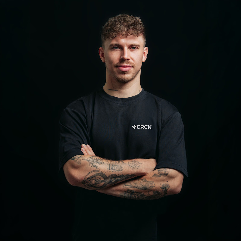 crackingchris
