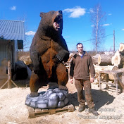 Резной медведь woodcarving