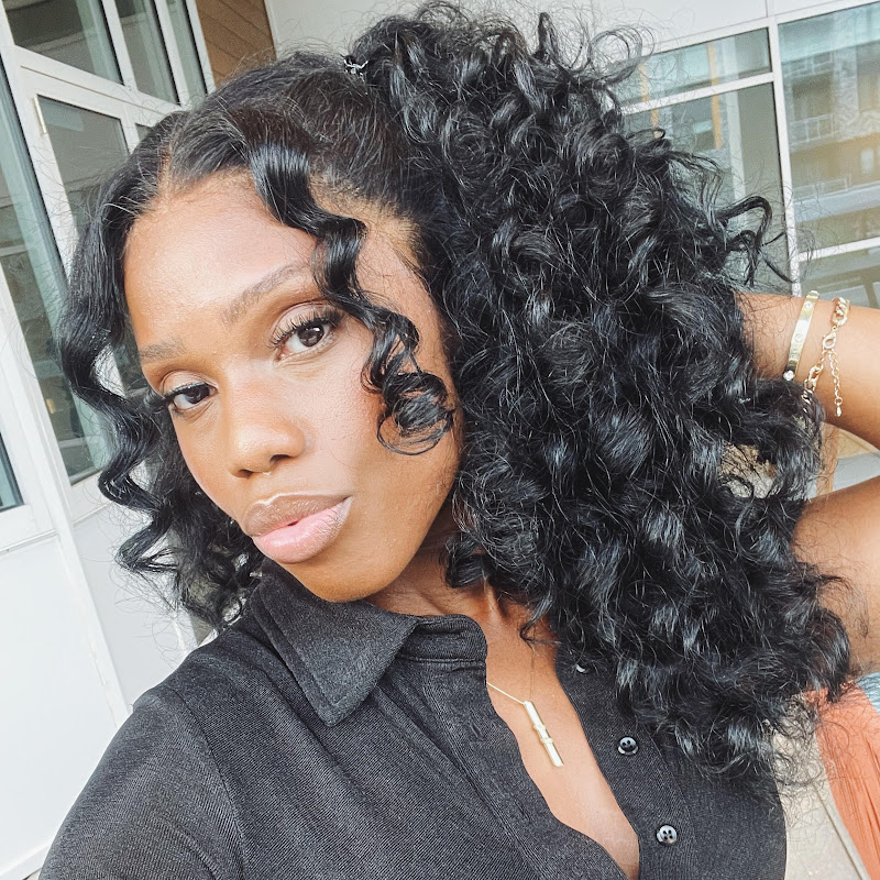 Wande Akinkuowo | Coach Wande