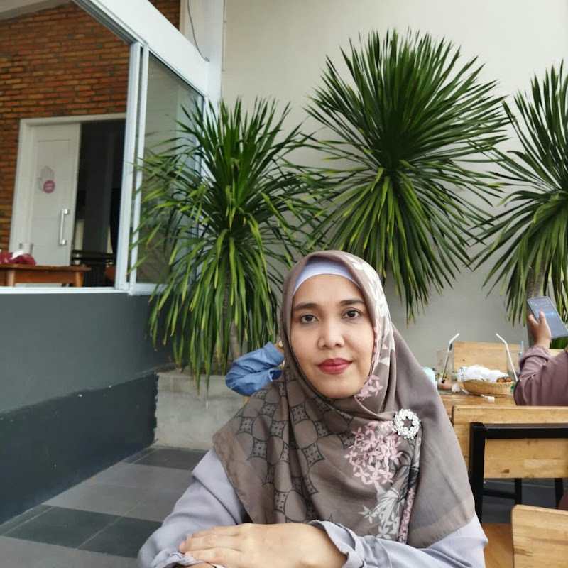 ECHA NITA KABAN