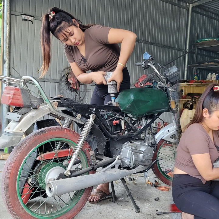 Post from Repair Girl - Trang