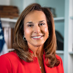 Representative Lisa McClain