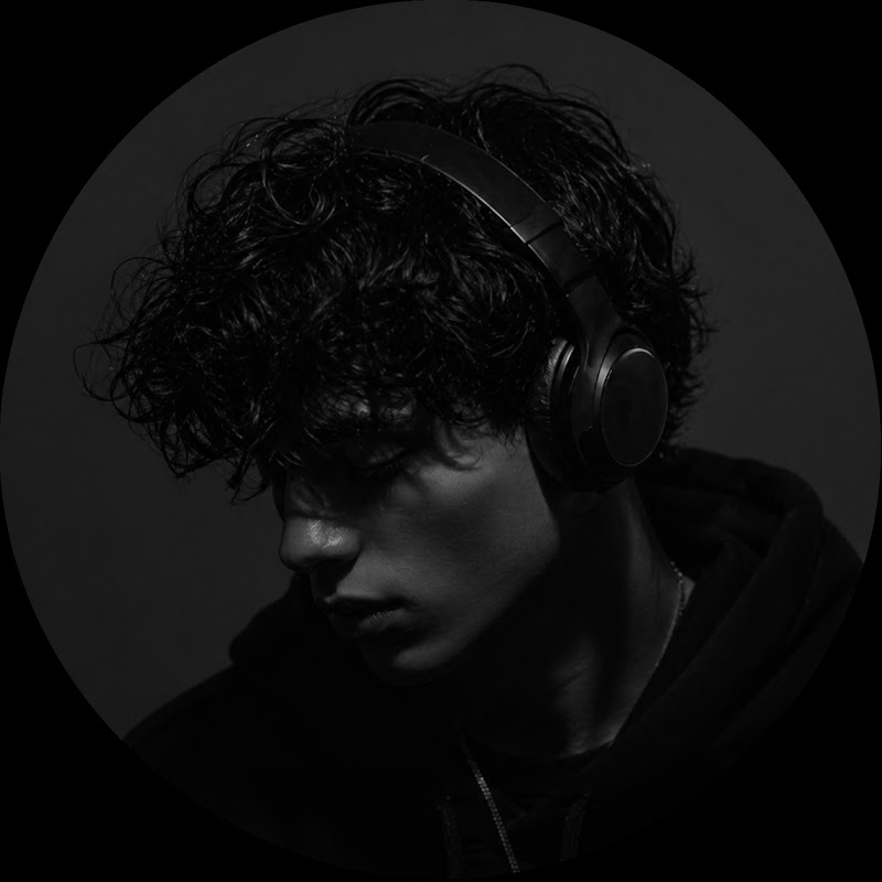 NoirEtVrai