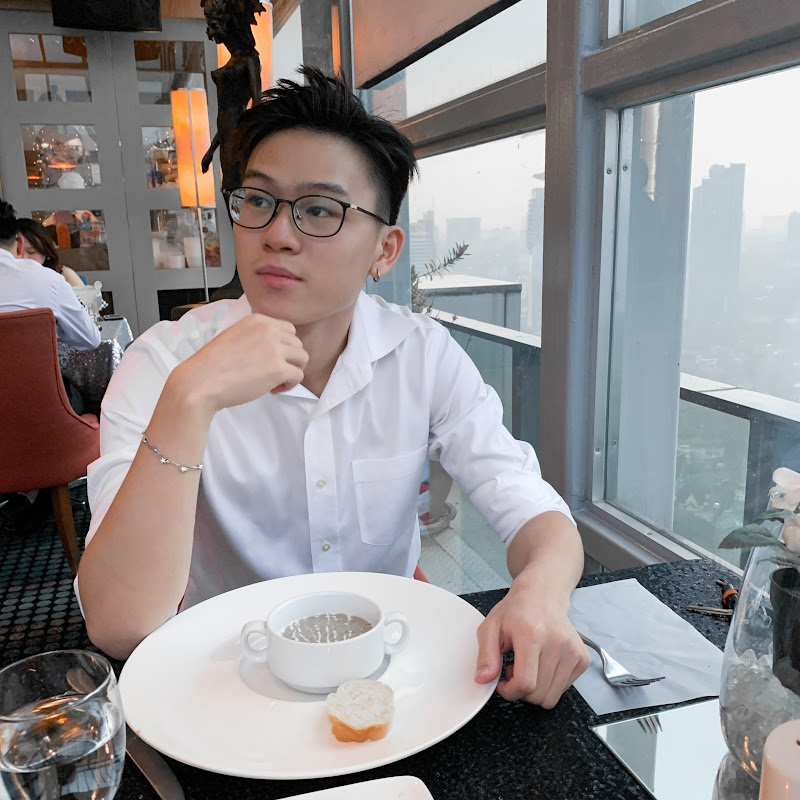 Denis Lee