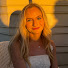 tyZR9cOLfnY-channel-avatar-Lucia in NYC