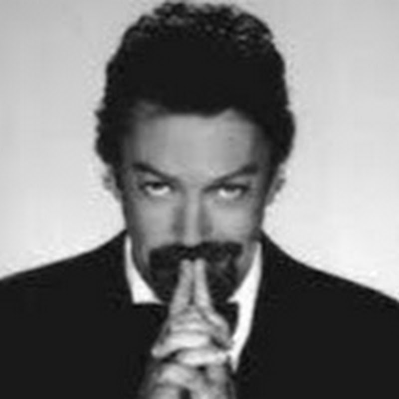 Tim Curry
