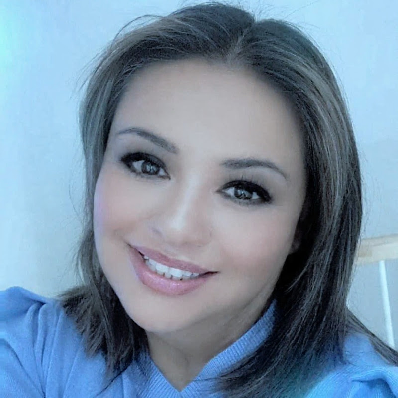 LEYENDO CON LAURA CEPEDA