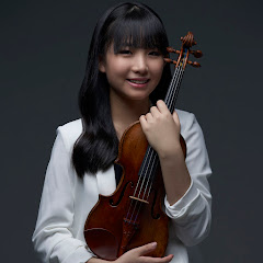 Chloe Chua - Classical Violinist Avatar