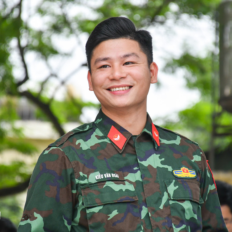 KIỀU ĐOÀI - GIÁO VIÊN QUÂN SỰ