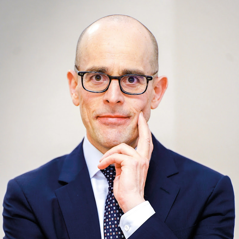 Professeur Fabrizio Bucella