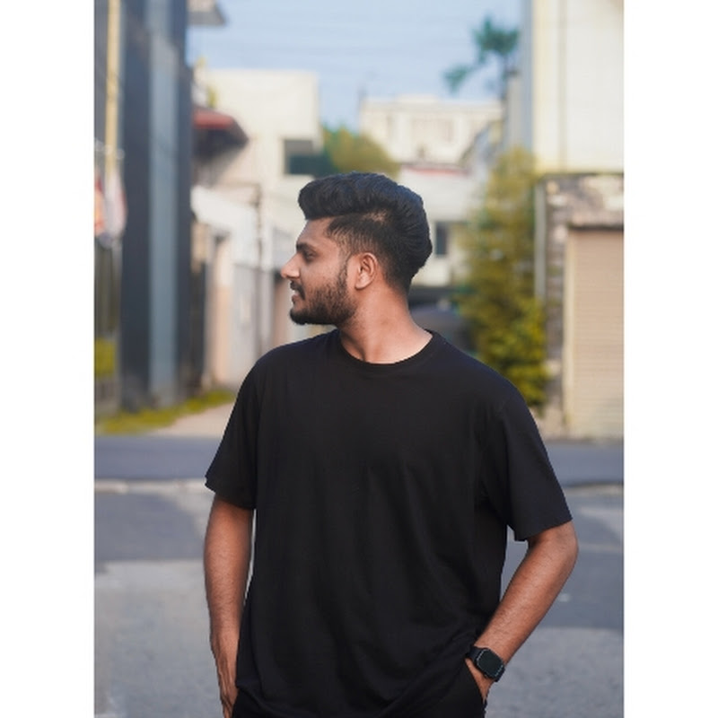 Short Thing's By Thiwanka 
