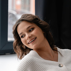 ANNA ANISIMOVA 