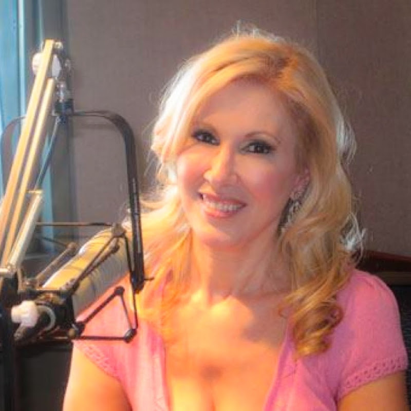 The Art Of Love with Lucia