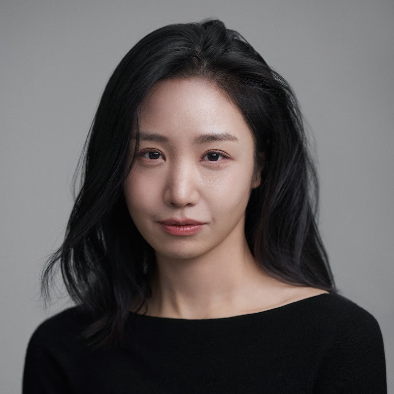 May J Lee 메이제이 리