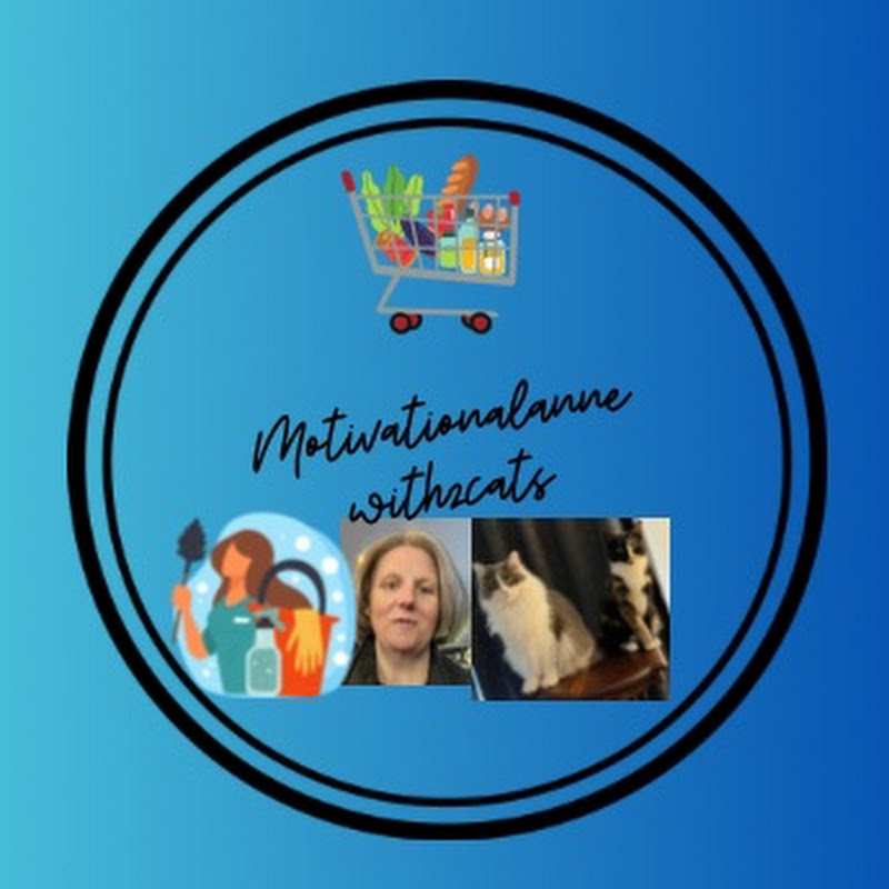 Motivational annemarie with two cats