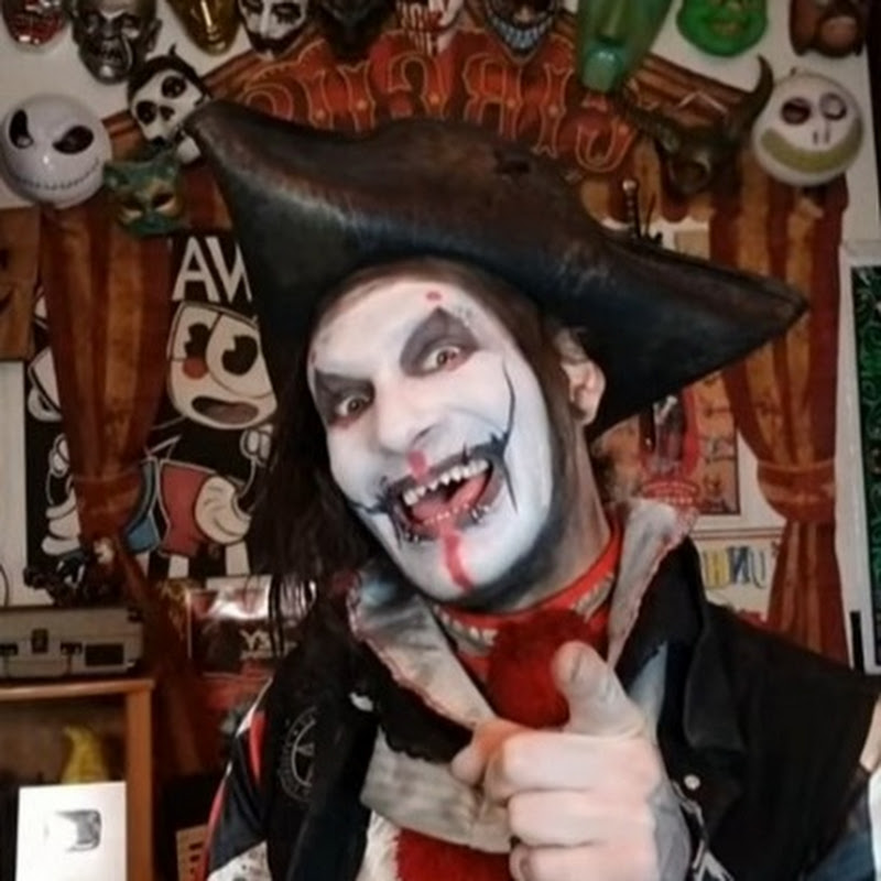 Panda the Torture Clown 🐼🐱