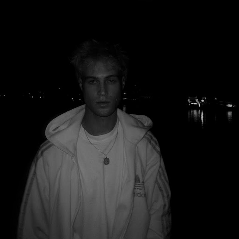 MAXIM - Topic