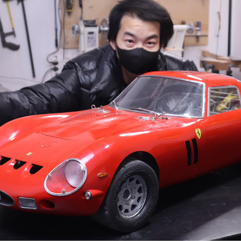 刘木头LiuMutou Logo