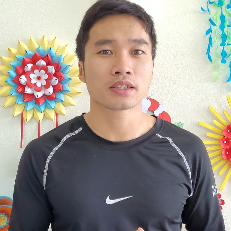 Uy Tin DIY YouTubeチャンネル画像
