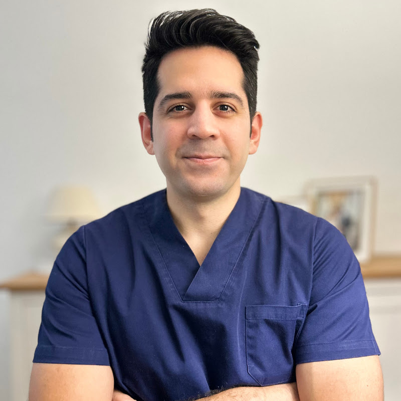 Dr.Kamran_SportsLab