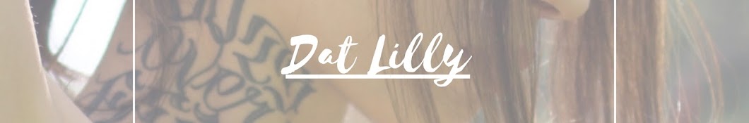 Dat Lilly YouTube 频道头像
