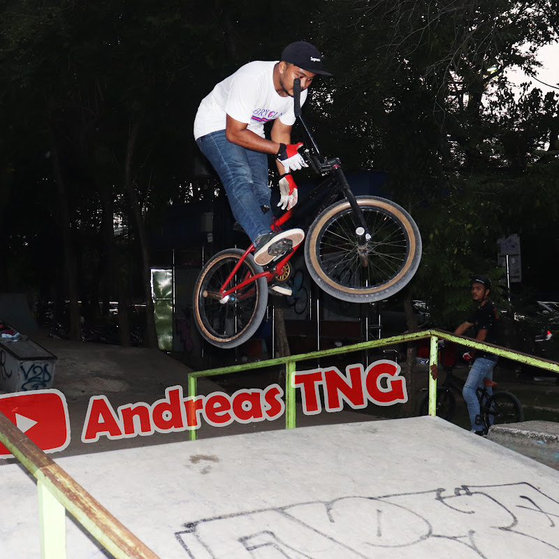 Andreas TNG