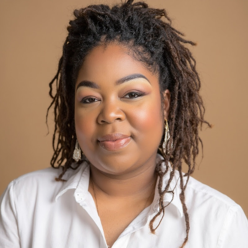 Dr. Mayana McIntyre