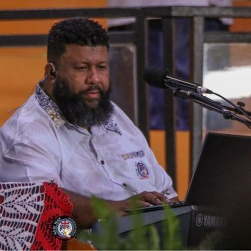 Waisea Rogoyawa Tikomailepanoni