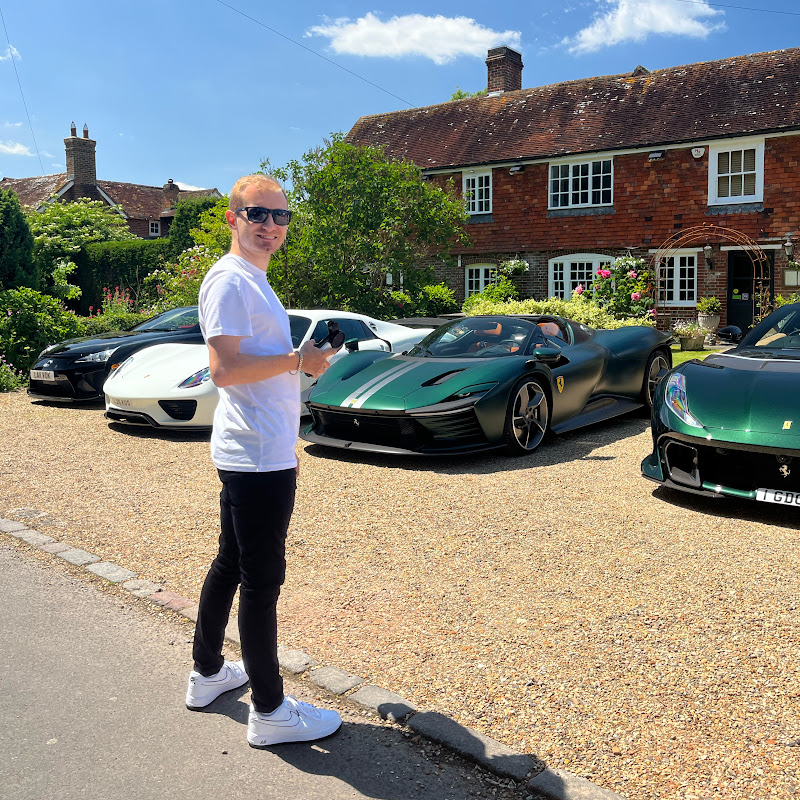 Supercar Alfie