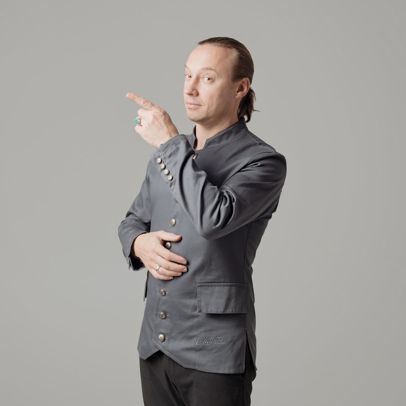 Накормите Васю Logo