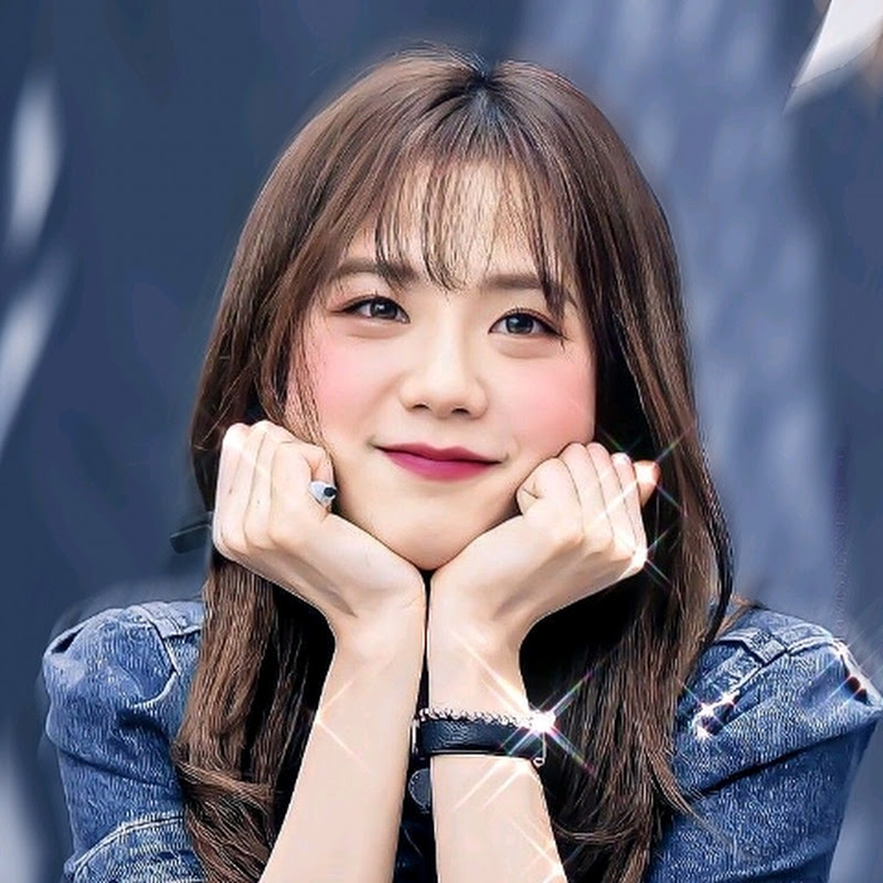Jisoo is my lifeline 