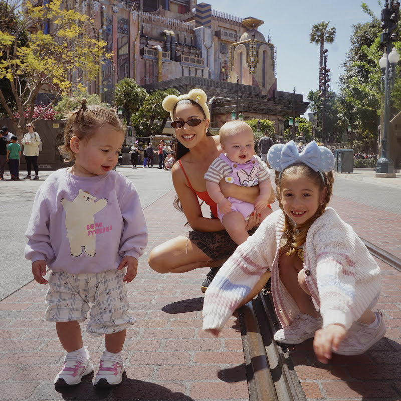 The middle child vs the oldest 👀🫠 #shorts #funny #family y