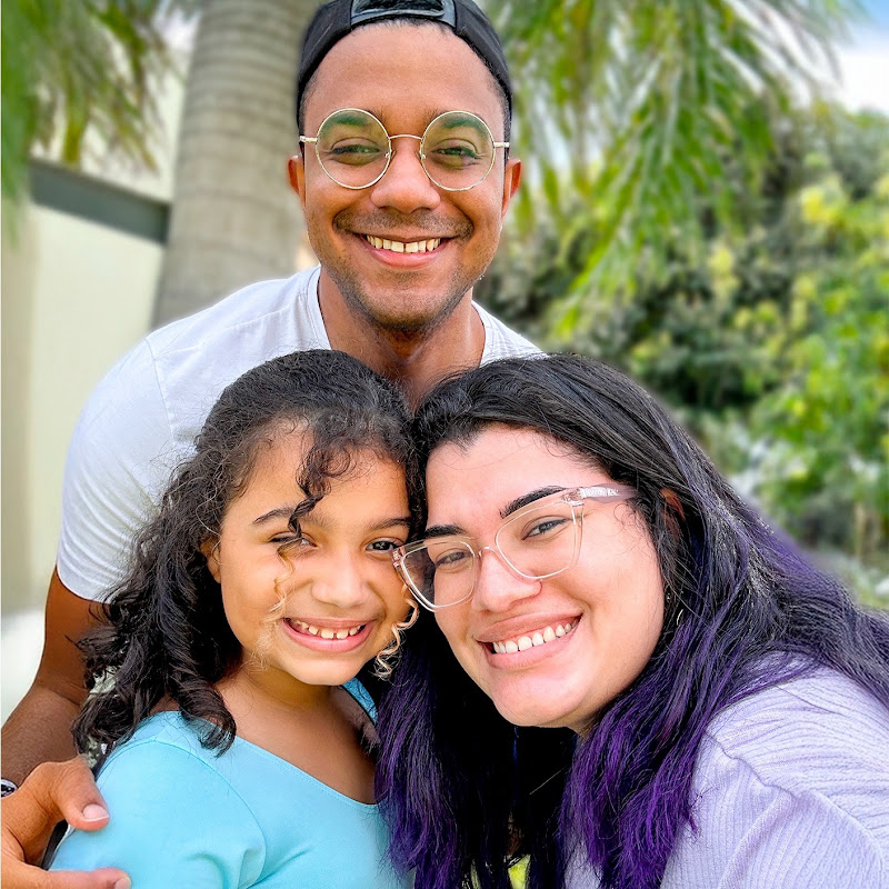 Família Thally e Leo