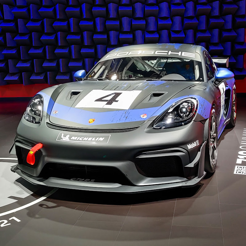 CarsInFocus