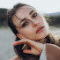 UaleAJaK6jY-channel-avatar-Ліза за кордоном / Liza Abroad  